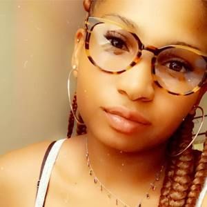 Meet your Posher, Savannah